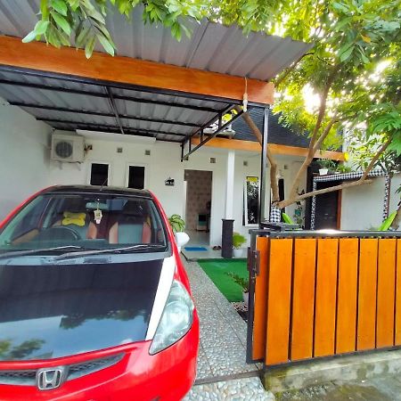 Shifana Homestay Syariah Yogyakarta Extérieur photo