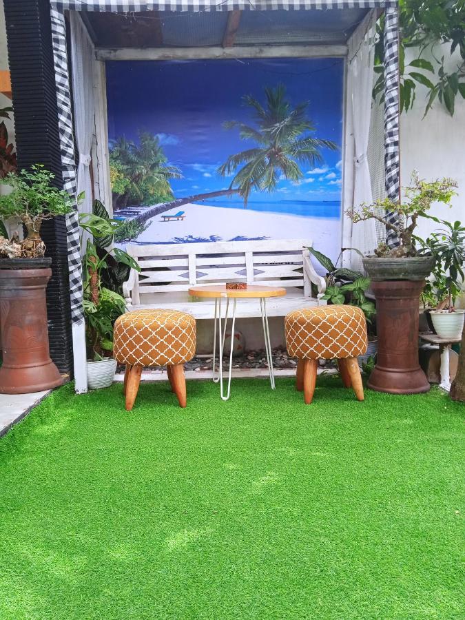 Shifana Homestay Syariah Yogyakarta Extérieur photo